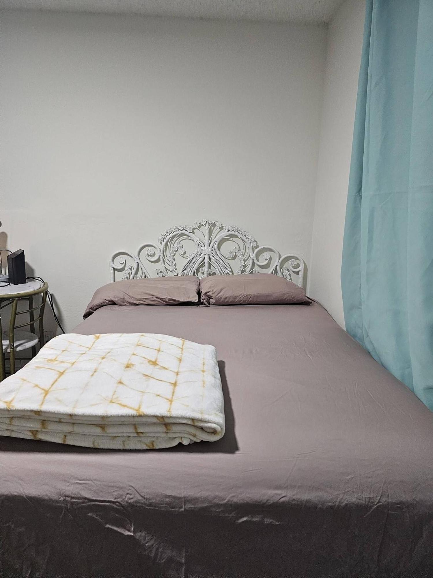 Room In Apartment - The Sample Rd Retreats Pompano Beach Eksteriør bilde
